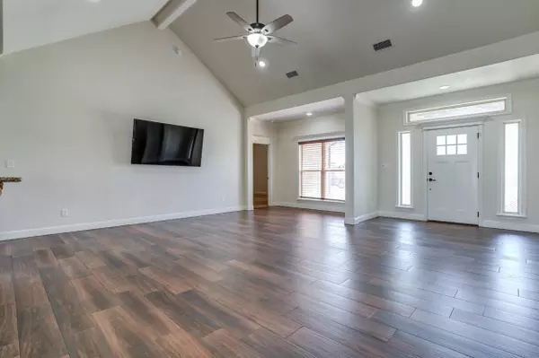 13th Street, Wolfforth, TX 79382