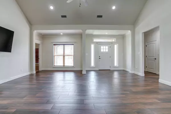 13th Street, Wolfforth, TX 79382