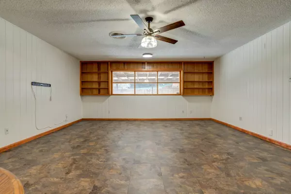 5403 8th Street, Lubbock, TX 79416