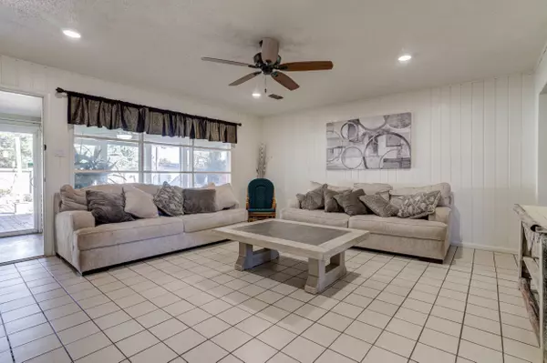 2120 53rd St, Lubbock, TX 79412