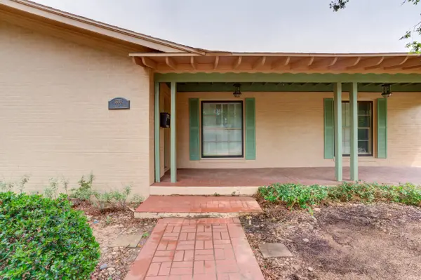3302 20th Street, Lubbock, TX 79410