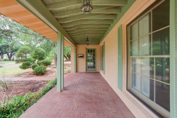 3302 20th Street, Lubbock, TX 79410