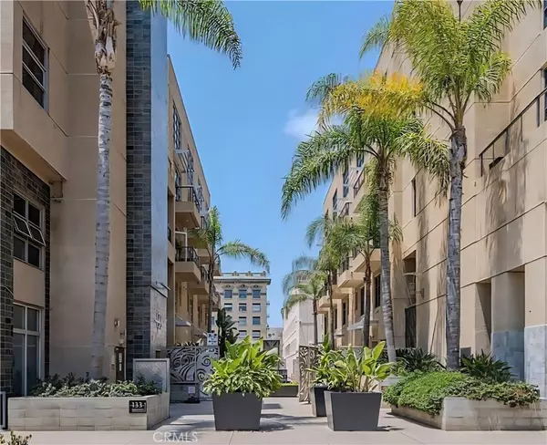 133 The Promenade N #13, Long Beach, CA 90802