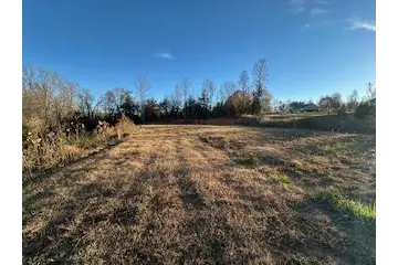 184 Spivey Creek Rd, Landrum, SC 29356-9182