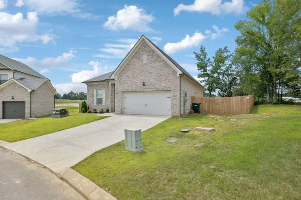 1264 Bear Branch Cir, Joelton, TN 37080