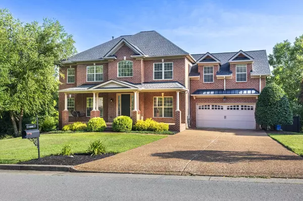 1346 Sweetwater Dr, Brentwood, TN 37027