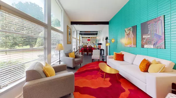 1206 Saunders Ave, Madison, TN 37115