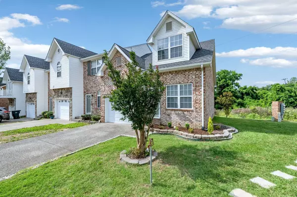 720 Spence Enclave Ln, Nashville, TN 37210