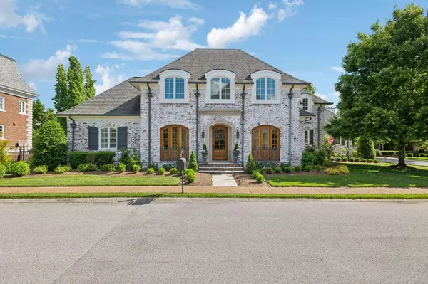 114 Middleton Cir, Nashville, TN 37215
