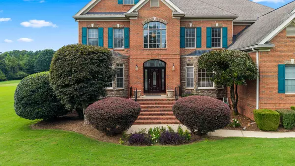 9920 Frost Creek Drive, Ooltewah, TN 37363