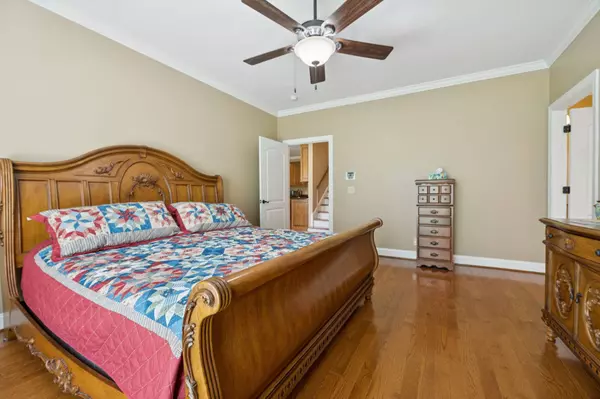 176 Corder Ln, Shelbyville, TN 37160