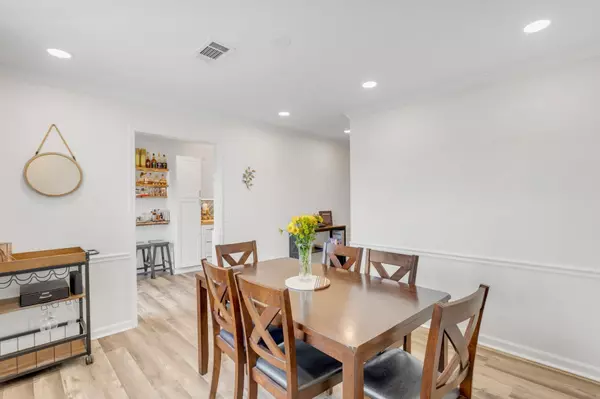 216 Pepper Ridge Cir, Antioch, TN 37013