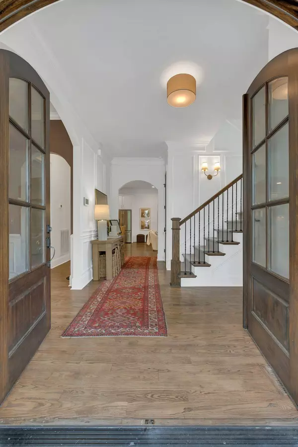 141 Lincoln Ct, Nashville, TN 37205