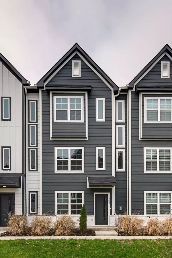 700 N DuPont Ave #228, Madison, TN 37115