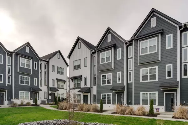 700 N DuPont Ave #228, Madison, TN 37115