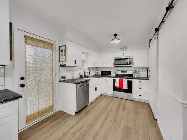 61 Rolling Meadows Dr, Goodlettsville, TN 37072