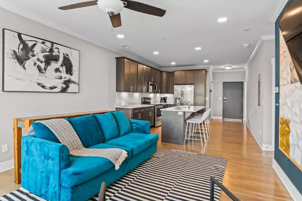 4405 Kentucky Ave #402, Nashville, TN 37209