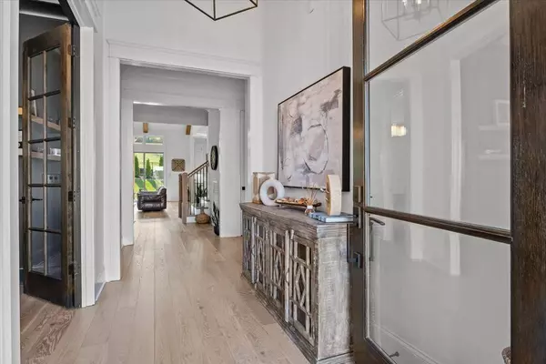 2240 Brakeman Ln, Thompsons Station, TN 37179