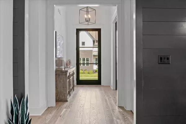 2240 Brakeman Ln, Thompsons Station, TN 37179