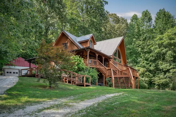 1062 Wilder Hwy, Alpine, TN 38543