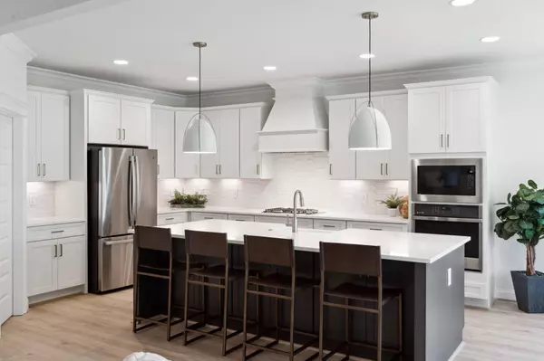 626 Peach Valley Rd, Gallatin, TN 37066