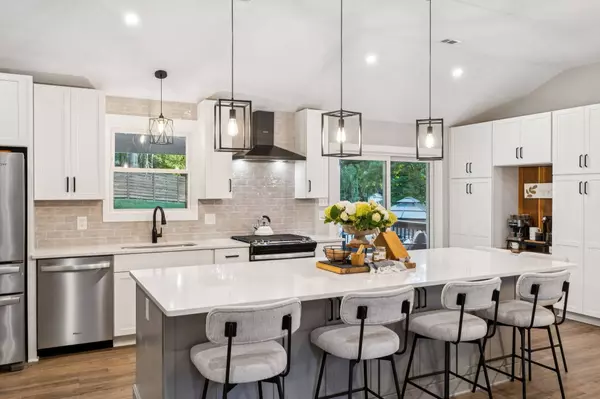 505 Oakley Dr, Nashville, TN 37220