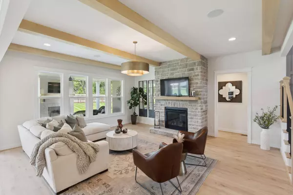 626 Peach Valley Rd, Gallatin, TN 37066