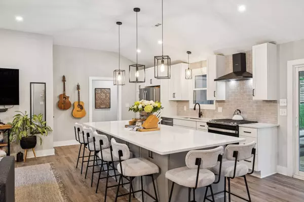 505 Oakley Dr, Nashville, TN 37220