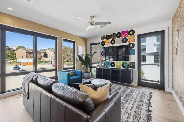 303 31st Ave #N #417, Nashville, TN 37203