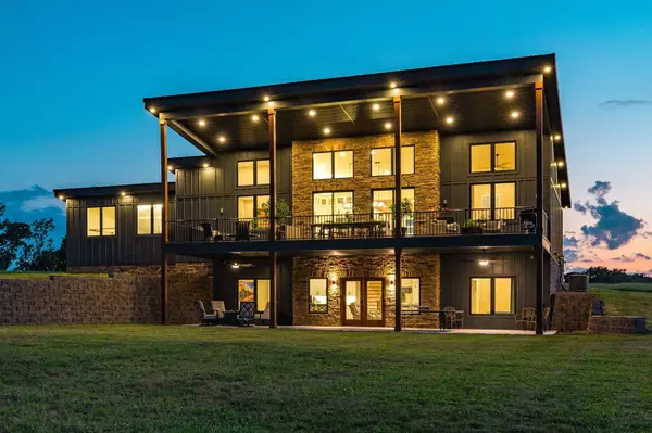 303 S Dry Fork Rd, Gallatin, TN 37066