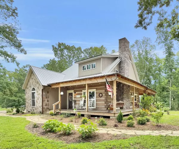 304 Moore Link Rd, Portland, TN 37148