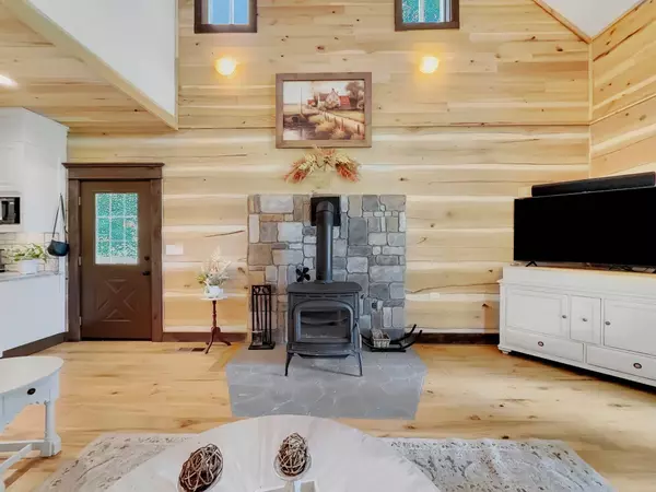 304 Moore Link Rd, Portland, TN 37148