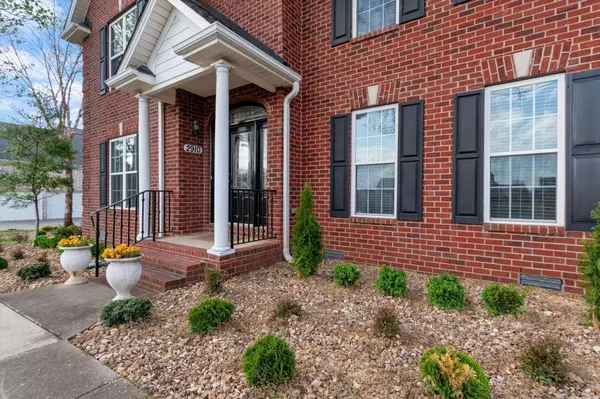 2910 Sulphur Springs Rd, Murfreesboro, TN 37129