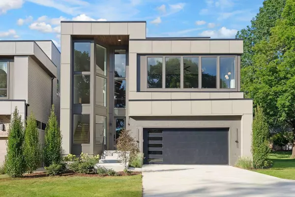 2046 Castleman Dr, Nashville, TN 37215