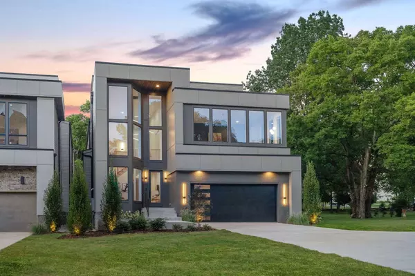 2046 Castleman Dr, Nashville, TN 37215