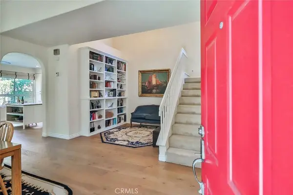 4917 Santo DR, Oak Park, CA 91377
