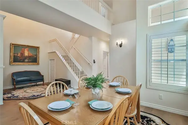 4917 Santo DR, Oak Park, CA 91377