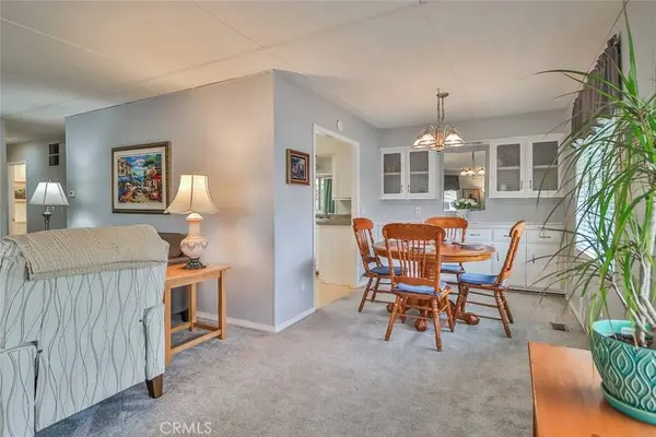 195 Tierra Rejada RD #171, Simi Valley, CA 93065