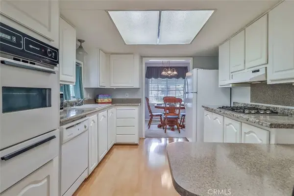 195 Tierra Rejada RD #171, Simi Valley, CA 93065