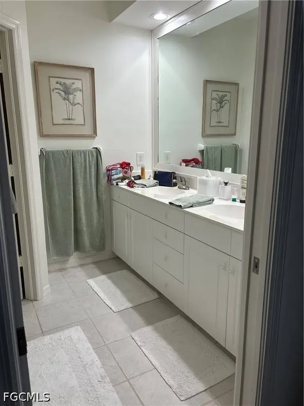 663 10th AVE S #B663, Naples, FL 34102