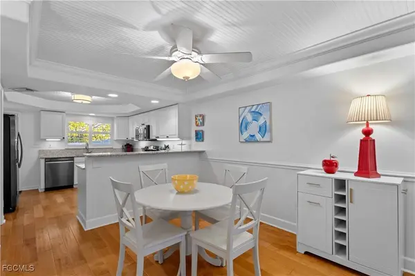 320 14th AVE S #320C, Naples, FL 34102