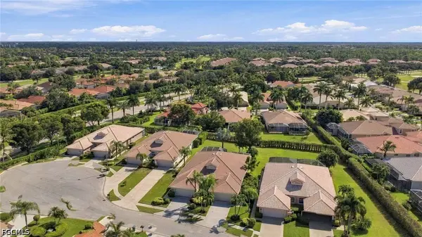 6524 Castlelawn PL #64, Naples, FL 34113