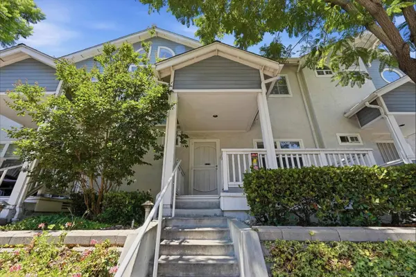 10060 Scripps Vista Way #39, San Diego, CA 92131
