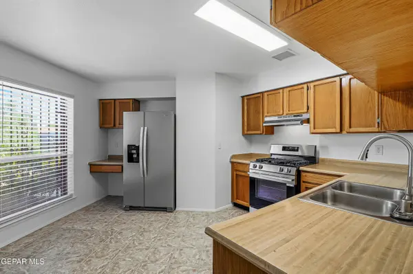 7632 IROQUOIS DR, El Paso, TX 79912