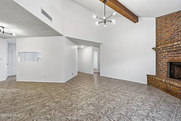 7632 IROQUOIS DR, El Paso, TX 79912