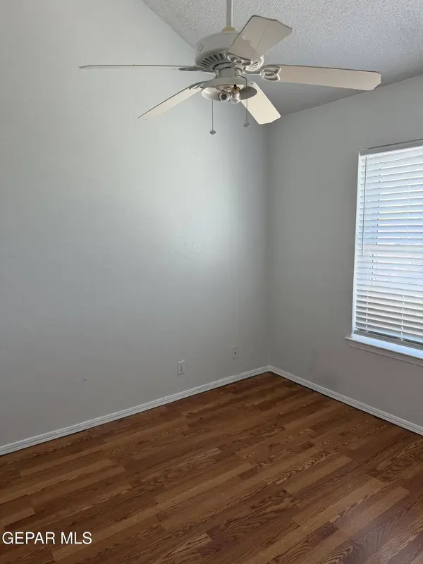 7453 PLAZA TAURINA DR, El Paso, TX 79912