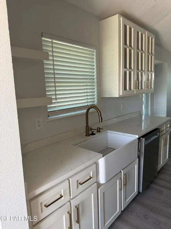 7453 PLAZA TAURINA DR, El Paso, TX 79912