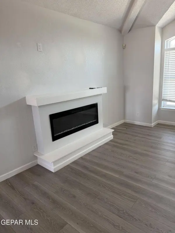 7453 PLAZA TAURINA DR, El Paso, TX 79912