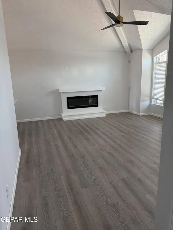 7453 PLAZA TAURINA DR, El Paso, TX 79912