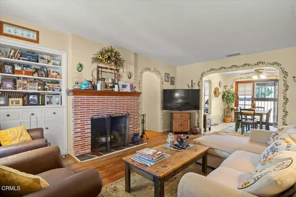 247 Douglas AVE, Oxnard, CA 93030